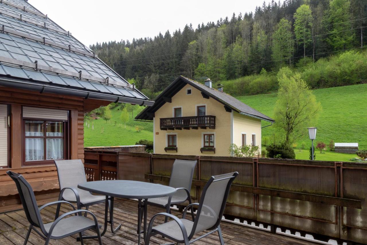 Four Seasons Lodge Лакенхоф Екстериор снимка