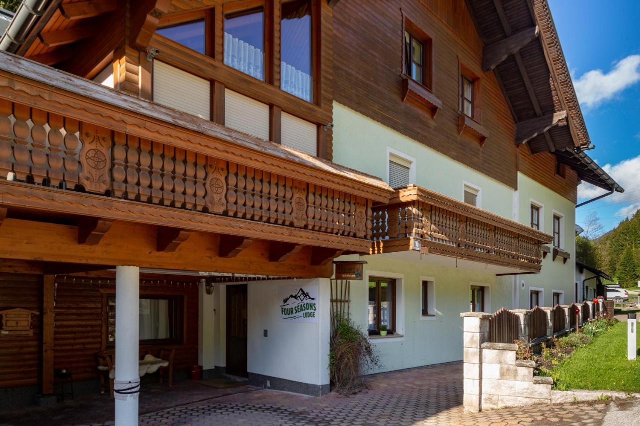 Four Seasons Lodge Лакенхоф Екстериор снимка